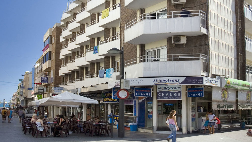 Climia 2Sleep Apartments بينايدورم المظهر الخارجي الصورة